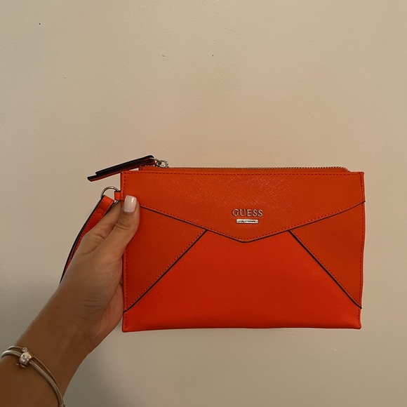 Guess clutch - Picture 2 of 3